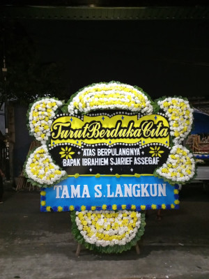 Papan Bunga Duka di Minahasa Utara
